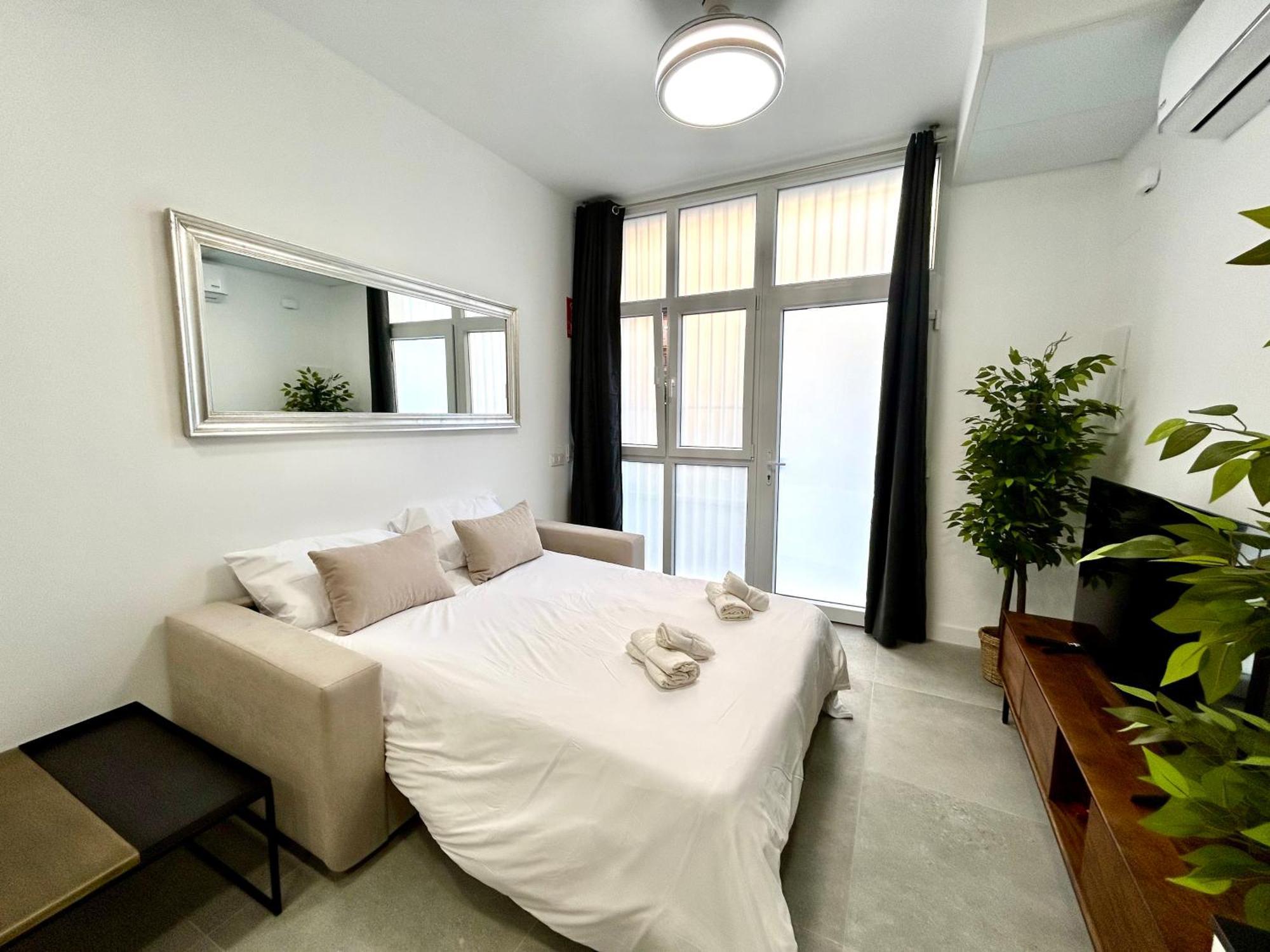 Valencia Urban Escape Comfort Meets Luxury, 4 Ppl Apartment Exterior photo